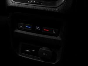 Внедорожник Volkswagen Tiguan 2019 года, 2599000 рублей, Тюмень