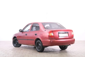 Седан Hyundai Accent 2006 года, 349000 рублей, Омск