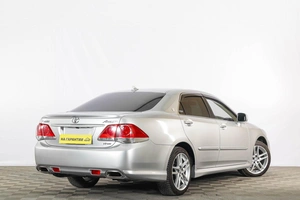 Седан Toyota Crown 2010 года, 1869000 рублей, Тюмень