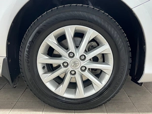 Седан Toyota Camry 2013 года, 1359000 рублей, Абакан