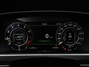 Внедорожник Volkswagen Tiguan 2018 года, 2870000 рублей, Волгоград