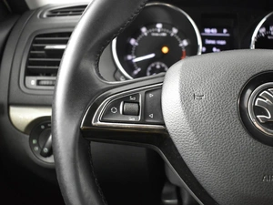 Внедорожник Skoda Yeti 2013 года, 945100 рублей, Казань