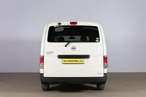 Минивэн Nissan NV200 2016 года, 1619000 рублей, Новосибирск