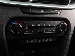 Хетчбэк Kia Ceed 2022 года, 2339000 рублей, Тюмень