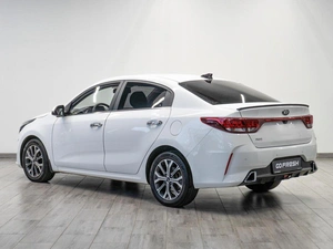 Седан Kia Rio 2021 года, 1949000 рублей, Саратов