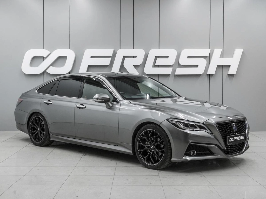 Седан Toyota Crown 2021 года, 3970000 рублей, Ростов-на-Дону