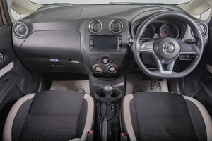 Хетчбэк Nissan Note 2018 года, 1129000 рублей, Томск