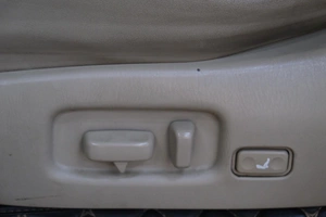 Внедорожник Toyota Land Cruiser 2004 года, 2399000 рублей, Омск