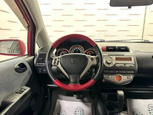 Хетчбэк Honda Jazz 2007 года, 570000 рублей, Красноярск