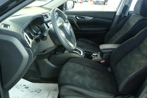 Внедорожник Nissan X-Trail 2017 года, 2289000 рублей, Омск