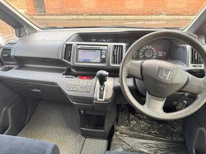 Минивэн Honda Stepwgn 2011 года, 1550000 рублей, Красноярск