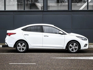 Седан Hyundai Solaris 2017 года, 1599000 рублей, Кирилловка