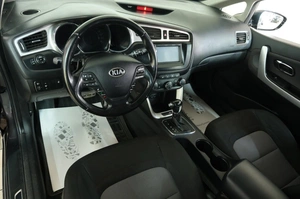 Хетчбэк Kia Ceed 2014 года, 1189000 рублей, Омск