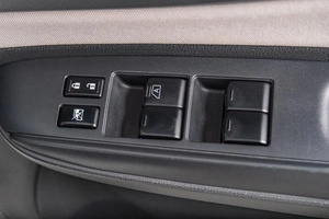 Хетчбэк Nissan Note 2017 года, 1049000 рублей, Томск