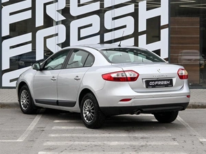 Седан Renault Fluence 2012 года, 830000 рублей, Волгоград