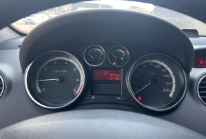 Седан Peugeot 408 2012 года, 560000 рублей, Солонцы