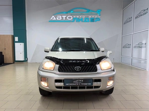 Внедорожник Toyota RAV4 2002 года, 799000 рублей, Красноярск