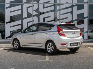 Хетчбэк Hyundai Solaris 2011 года, 898000 рублей, Краснодар