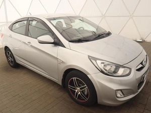 Седан Hyundai Solaris 2012 года, 830000 рублей, Орёл