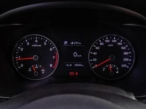 Хетчбэк Kia Rio X-Line 2019 года, 1770000 рублей, Краснодар