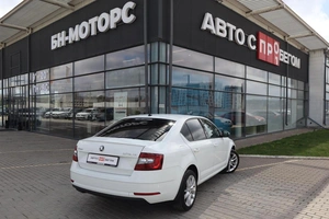 Хэтчбек Skoda Octavia 2017 года, 1880000 рублей, Мирное