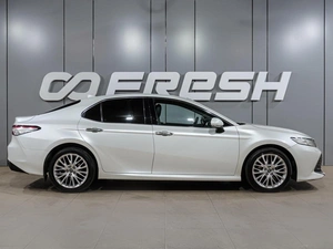 Седан Toyota Camry 2019 года, 2549000 рублей, Воронеж