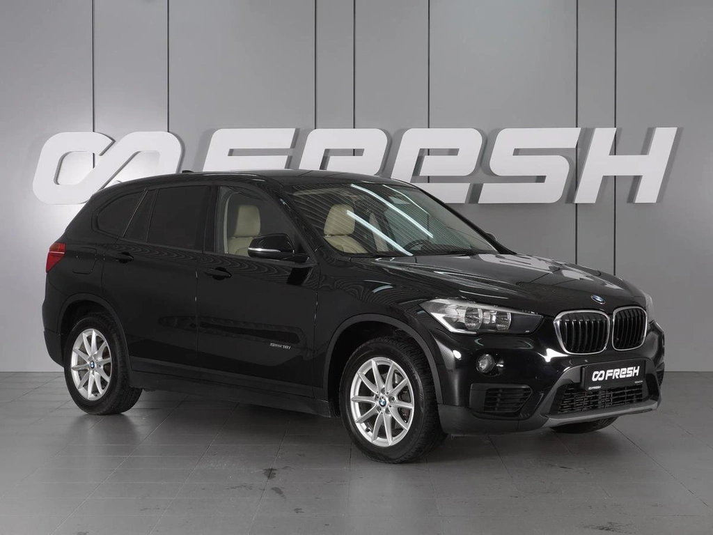 Внедорожник BMW X1 2017 года, 2265000 рублей, Красный Пахарь