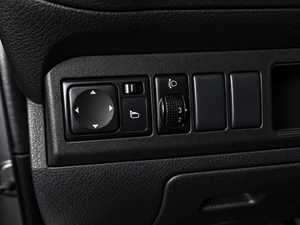 Хетчбэк Nissan Note 2013 года, 669000 рублей, Тюмень