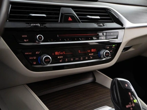 Седан BMW 5 серия 2017 года, 3651444 рублей, Москва