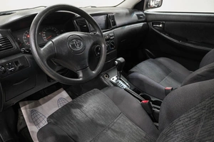 Седан Toyota Corolla 2002 года, 529000 рублей, Новокузнецк