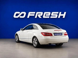 Купе Mercedes-benz E-класс 2011 года, 1248055 рублей, Москва