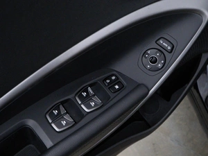 Внедорожник Hyundai Santa Fe 2017 года, 2374444 рублей, Москва