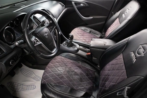 Хетчбэк Opel Astra 2012 года, 559000 рублей, Оренбург