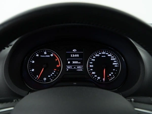 Хетчбэк Audi A3 2015 года, 1660000 рублей, Москва