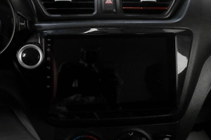 Седан Kia Rio 2013 года, 799000 рублей, Челябинск