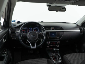 Хетчбэк Kia Rio X-Line 2018 года, 1429050 рублей, Москва