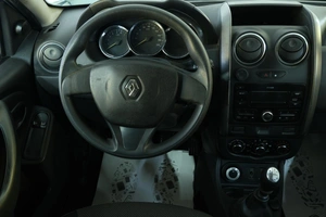 Внедорожник Renault Duster 2018 года, 999000 рублей, Омск