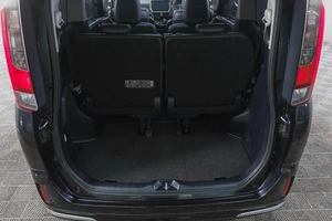 Минивэн Toyota Esquire 2015 года, 1969000 рублей, Кемерово