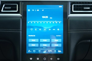 Лифтбек JAC J7 2023 года, 1499000 рублей, Омск
