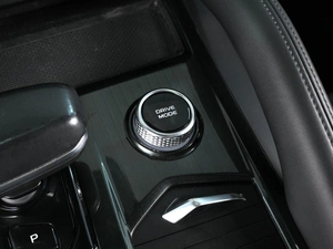 Внедорожник Geely Monjaro 2023 года, 3175000 рублей, Ростов-на-Дону