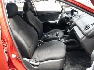 Хетчбэк Kia Rio 2012 года, 695000 рублей, Краснодар