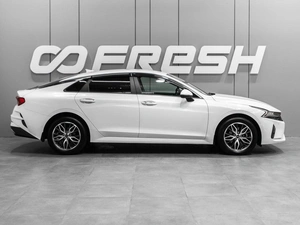 Седан Kia K5 2021 года, 2400000 рублей, Тюмень