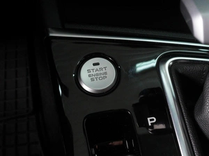 Седан Changan Eado Plus 2023 года, 1749000 рублей, Красный Пахарь
