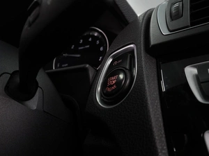 Хетчбэк BMW 1 серия 2017 года, 1811000 рублей, Воронеж