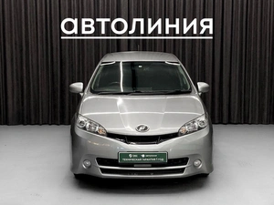 Минивэн Toyota Wish 2011 года, 1190000 рублей, Красноярск