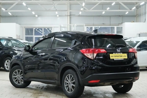 Внедорожник Honda Vezel 2017 года, 1859000 рублей, Омск
