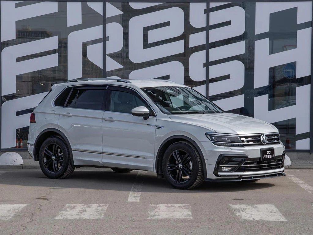 Внедорожник Volkswagen Tiguan 2017 года, 2598000 рублей, Краснодар