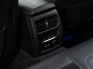 Седан BMW 3 серия 2019 года, 3499050 рублей, Москва