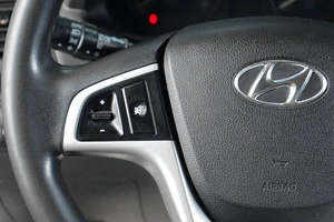 Седан Hyundai Solaris 2013 года, 799000 рублей, Тюмень