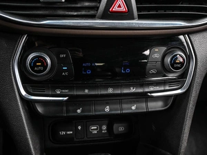Внедорожник Hyundai Santa Fe 2019 года, 3184000 рублей, Кирилловка